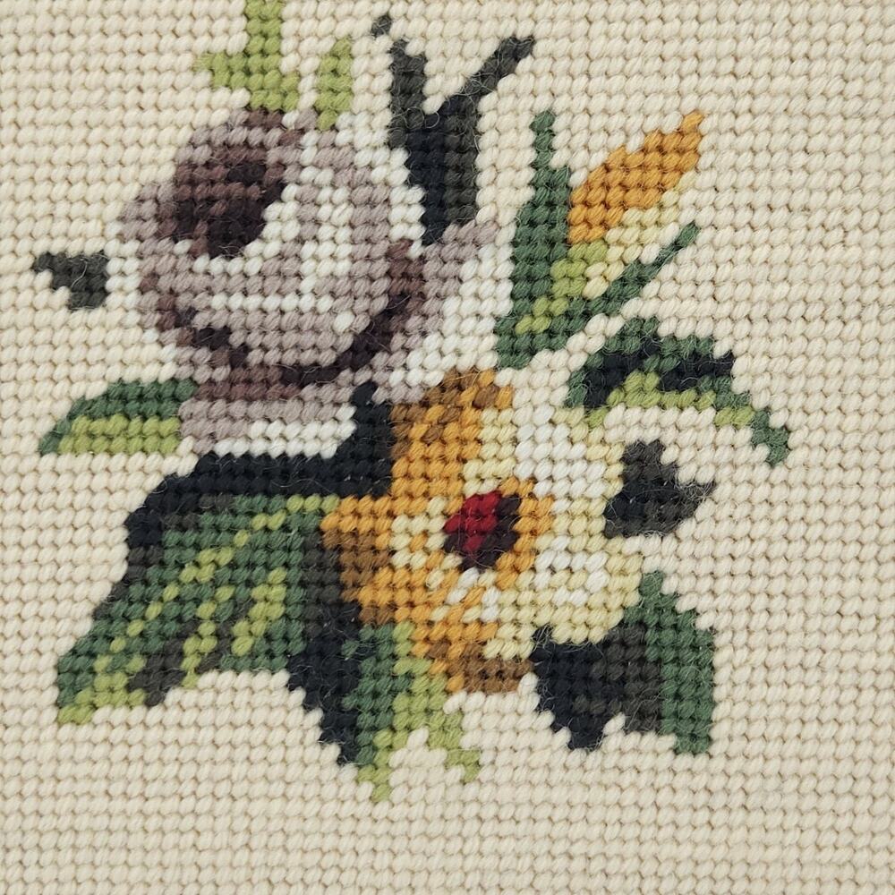 VTG Framed Floral Needlepoint Rose Bouquet Wall Art Cottage Shabby PAIR 8.75" - Picture 7 of 8